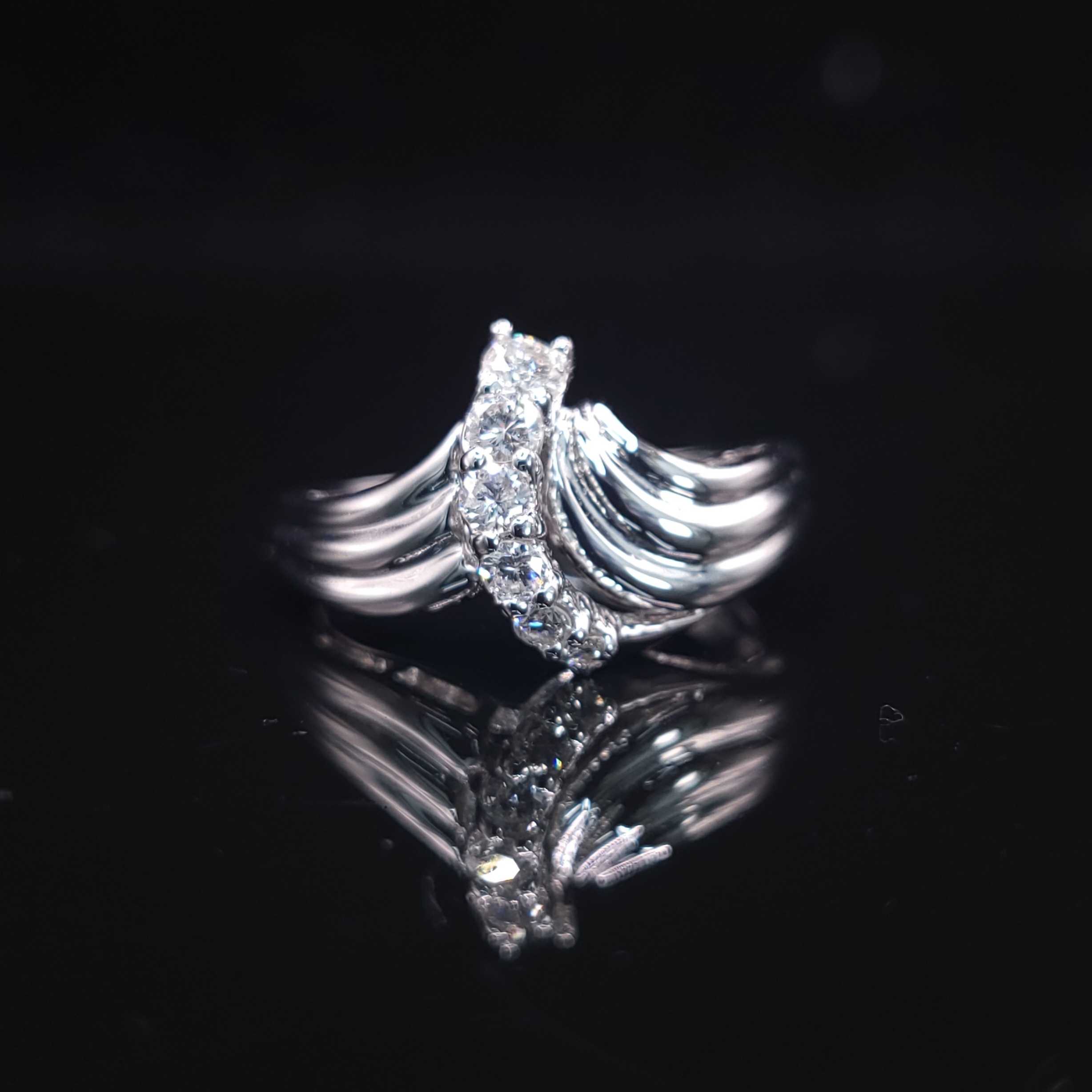 全新18K白金25份鑽石戒指