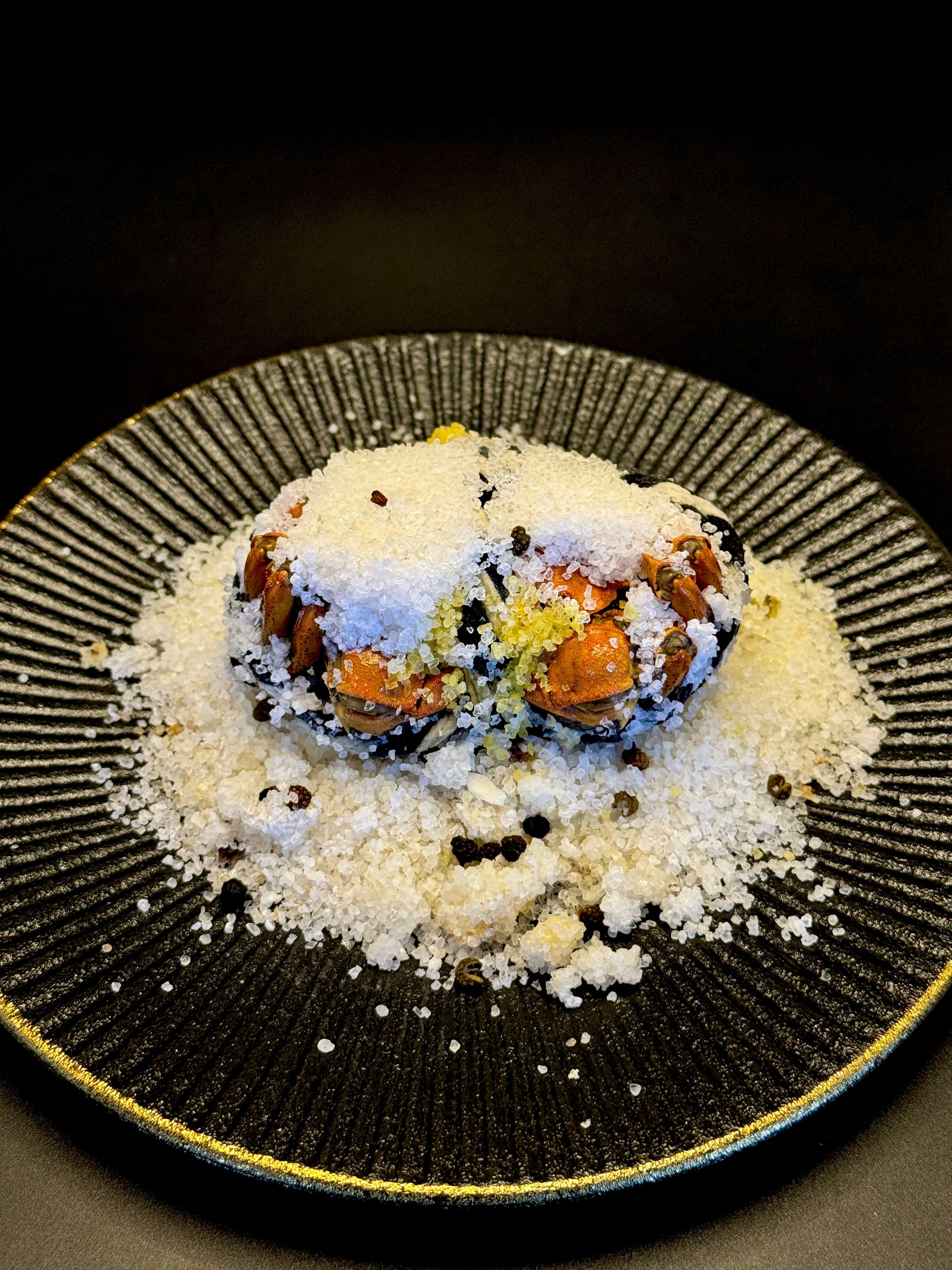 油鹽焗 / 鹽焗大閘蟹 (每口味最少6隻起)