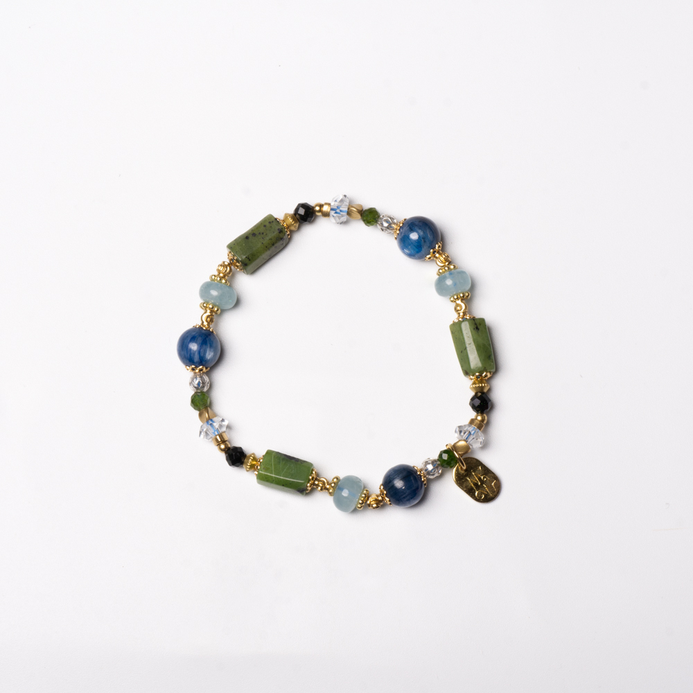 沉浸之城｜加玉藍晶手鍊 C1640