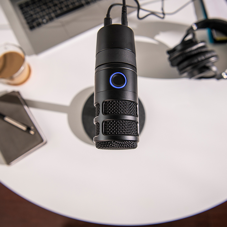 Audio-Technica AT2040USB Dynamic USB Microphone