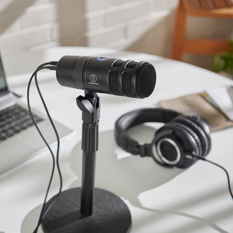 Audio-Technica AT2040USB Dynamic USB Microphone