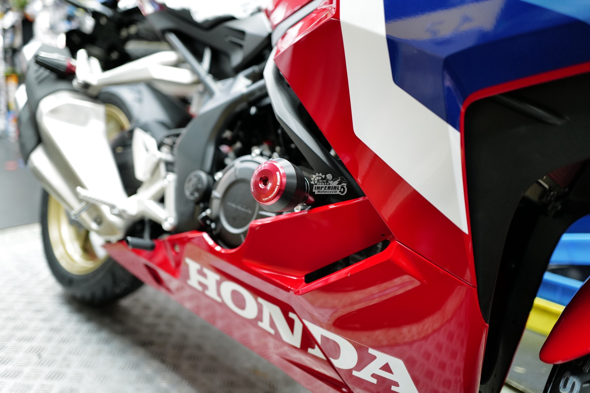 HONDA CBR250RR 車身防摔球組