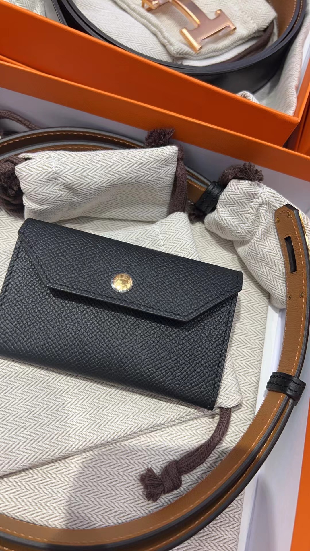 Kelly belt 連卡包-M