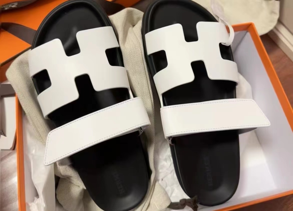 H白色拖鞋-M