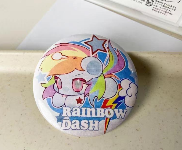 小马宝莉胸针徽章（款式随机）