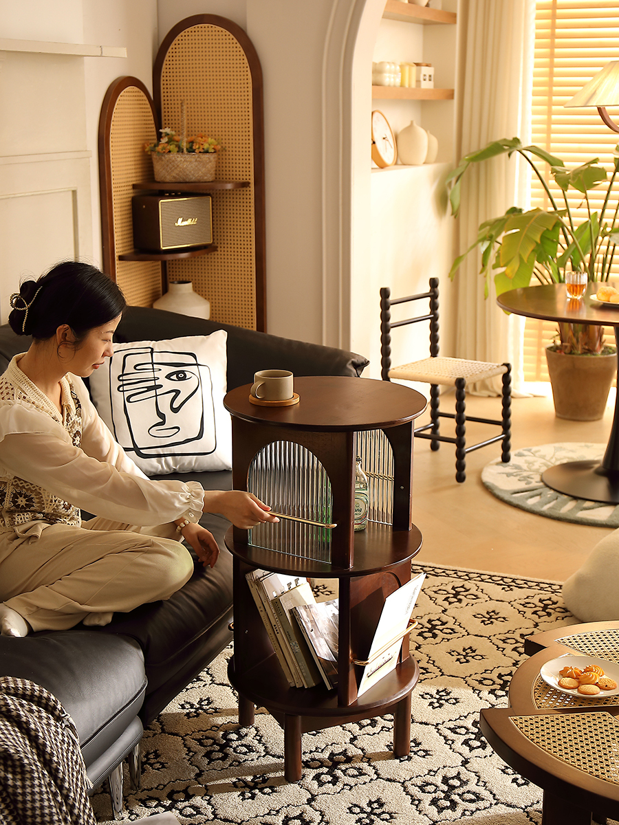 納一家 WZY比薩邊几