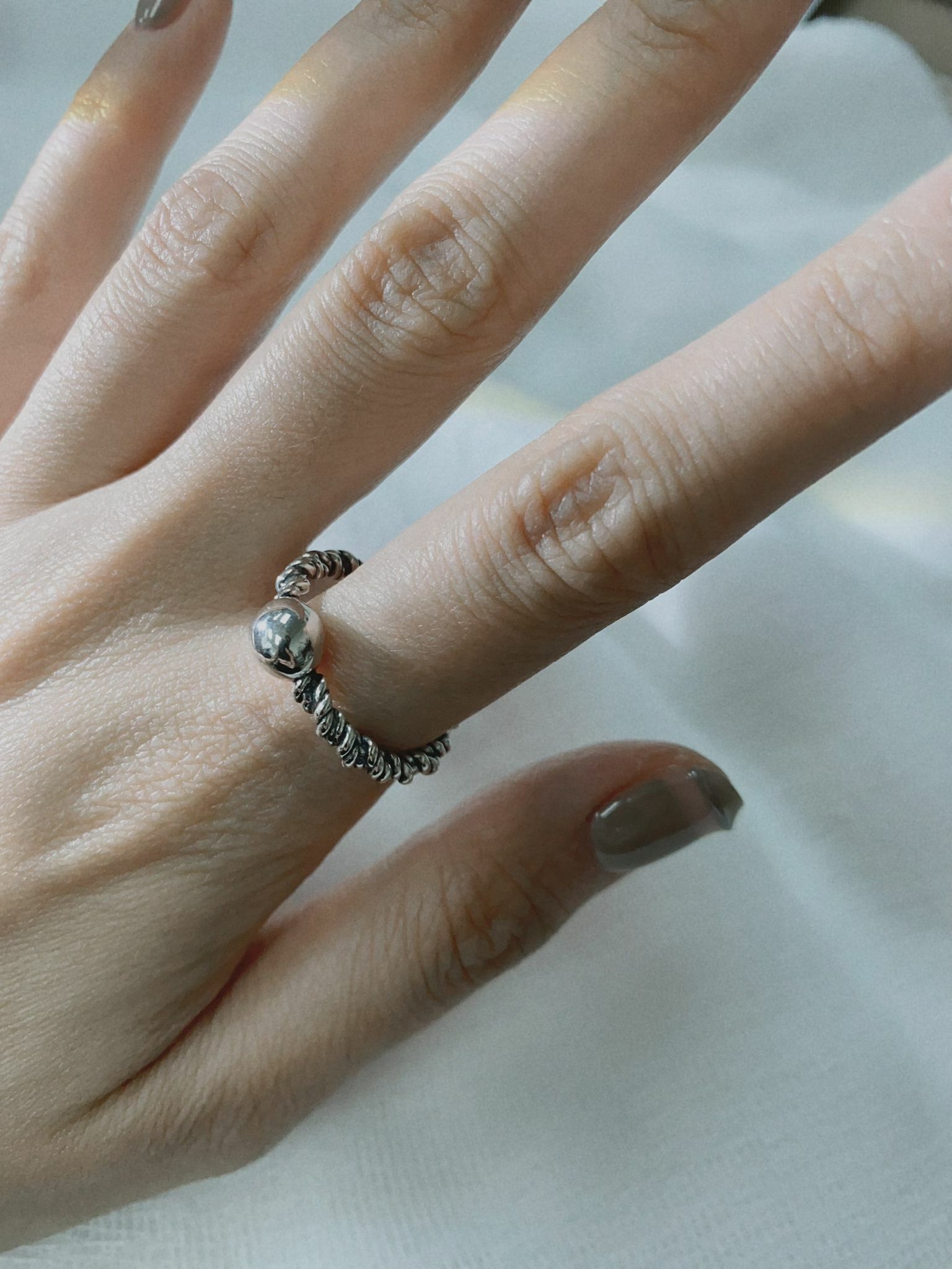 SL847/925 sliver扭扭紋一點波開口介指