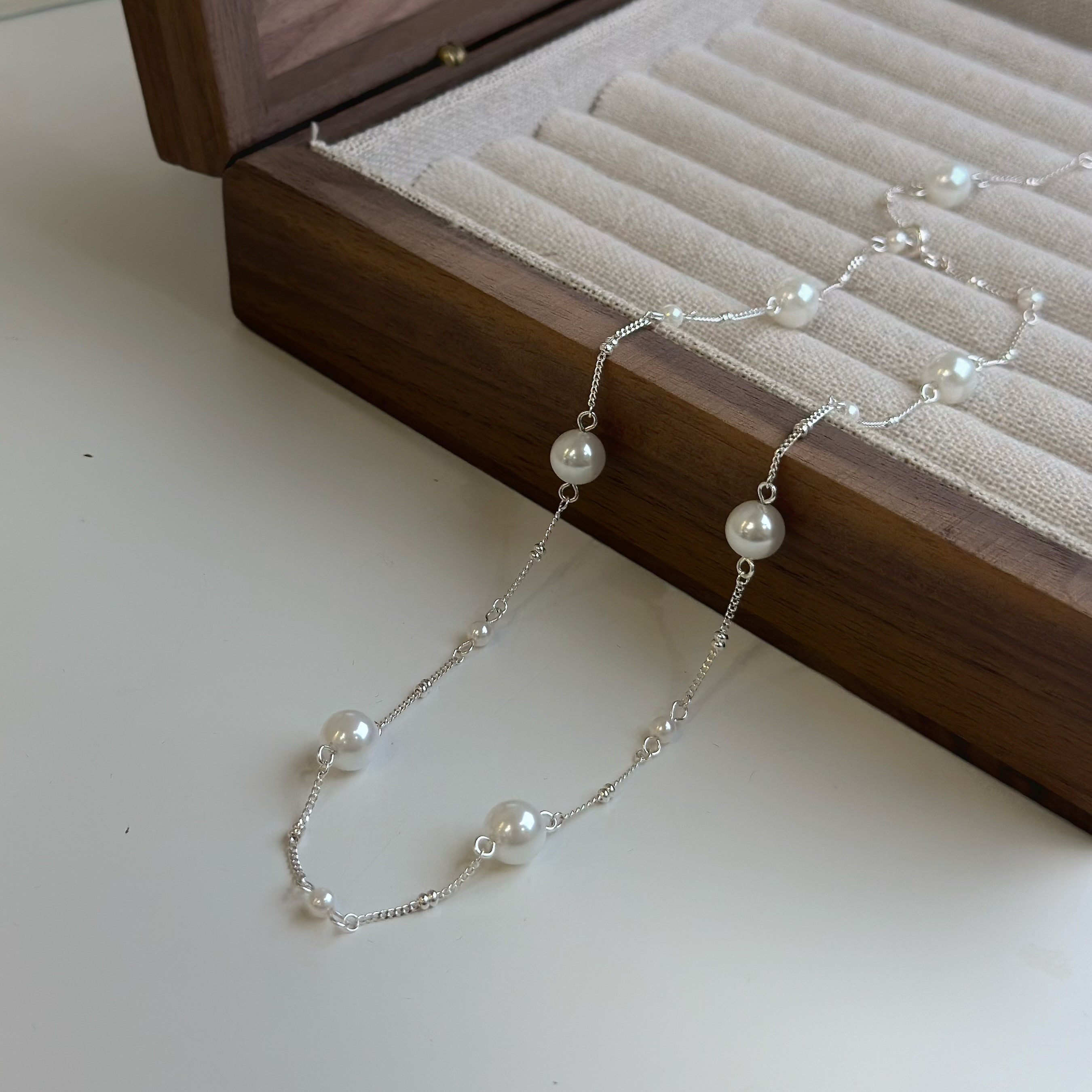 H04莫奈．珍珠純銀鎖骨鏈