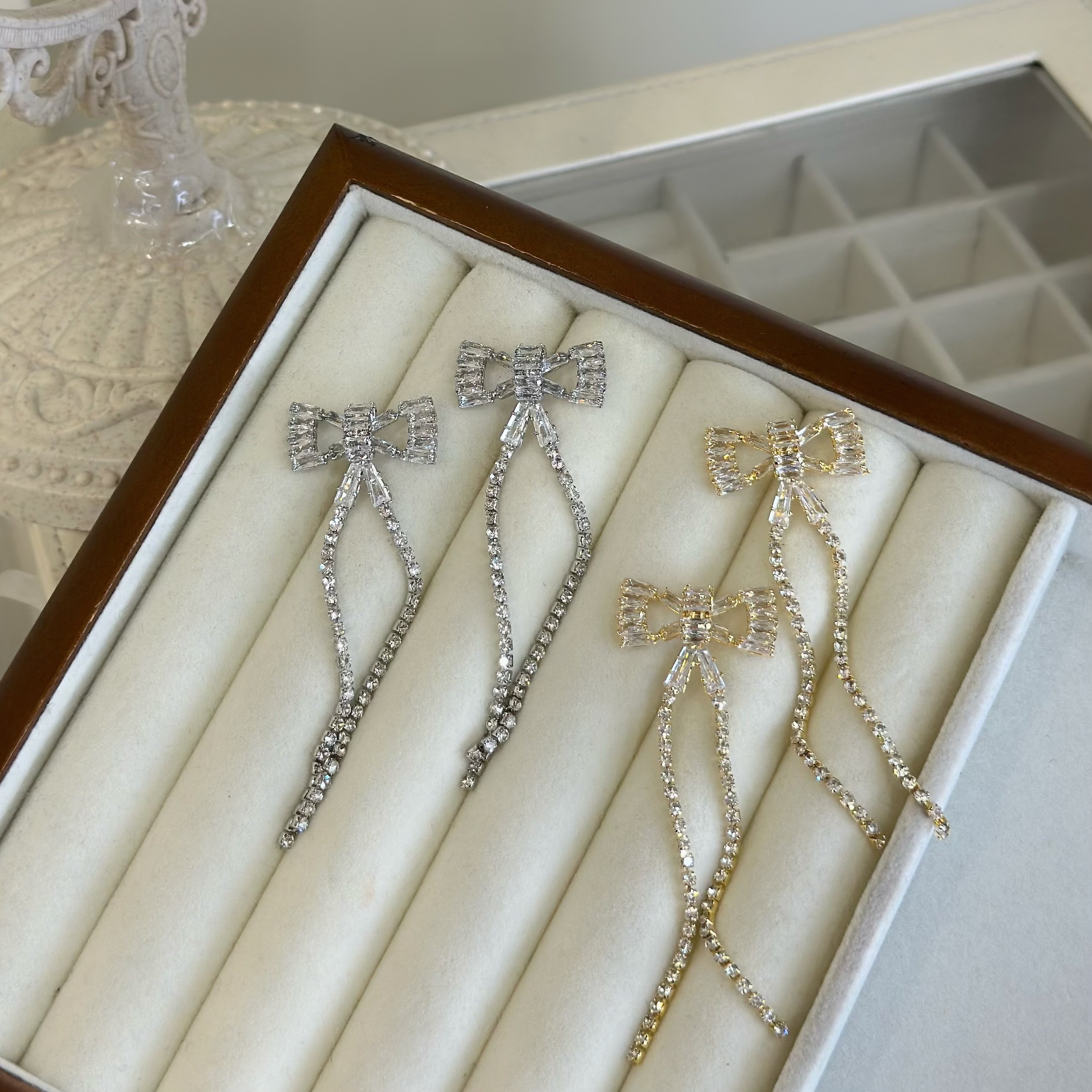 H18鋯石蝴蝶結垂吊