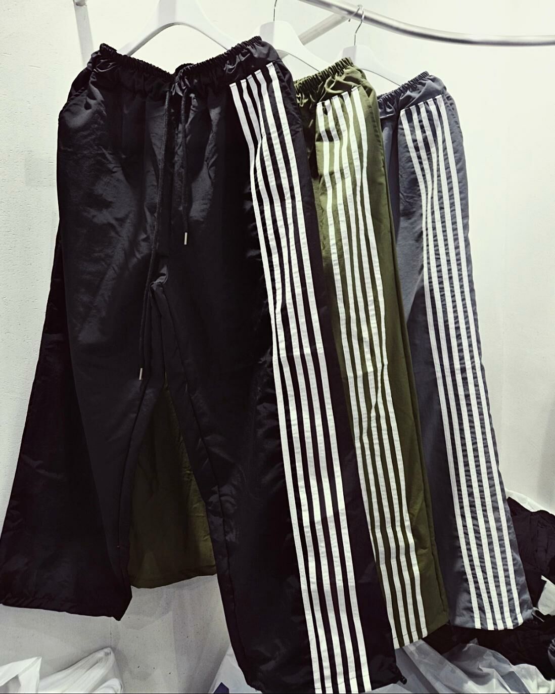 淨色五間可束腳鬆身褲 P2895