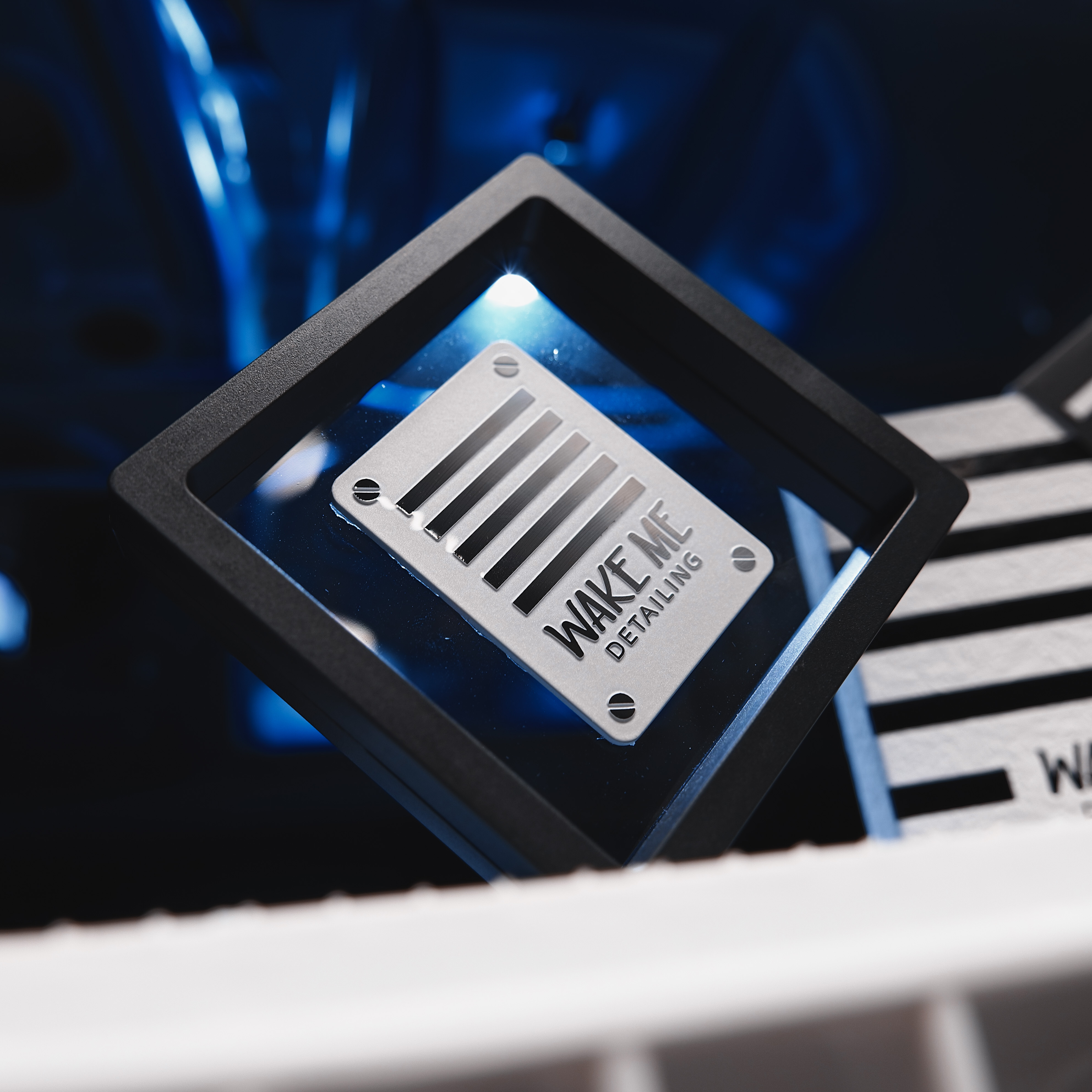 《信仰》金屬車貼