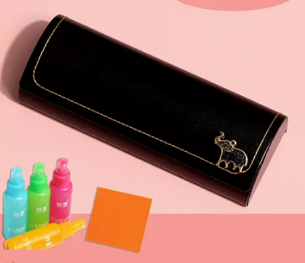 Hot recommendation storage cute box myopia glasses case (specifications: Pihei-quicksand auspicious elephant + free lens cloth and care agent)