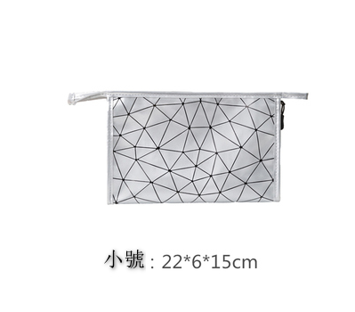 熱推洗漱收納袋（小號菱格--銀色）