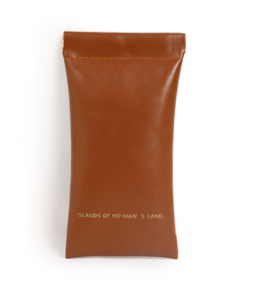 Hot recommended glasses bag (caramel brown)