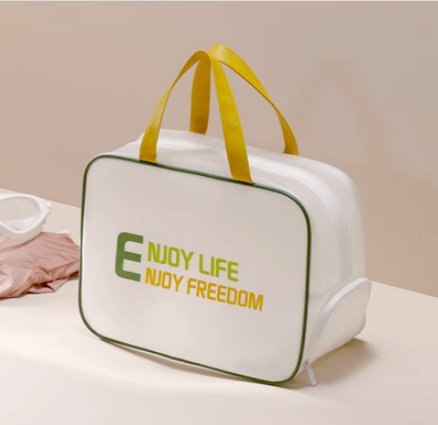 Hot recommended beach bag, cosmetic bag, toiletry bag (large size [wet and dry sharing] (with shoe compartment) Spring Green)