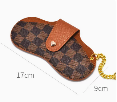 Popular glasses bag glasses bag (specifications: checkerboard brown [comes with lens cloth + cleaning fluid])