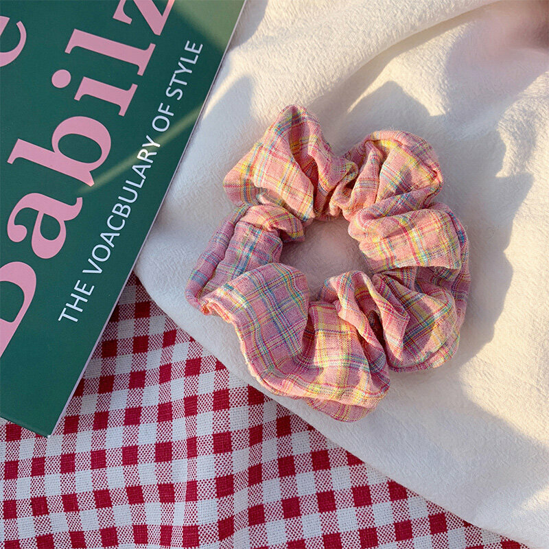 Popular fashionable hair ties and hair accessories (cream strawberry plaid)