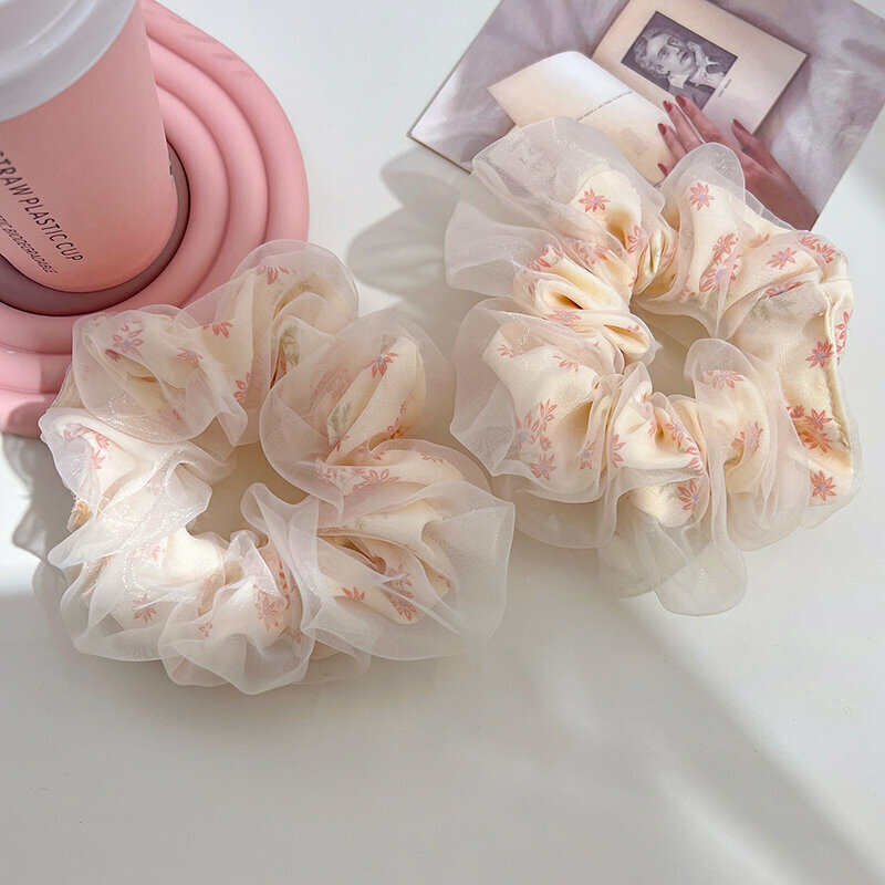 Popular fashionable hair ties and hair accessories (2 large beige sizes)
