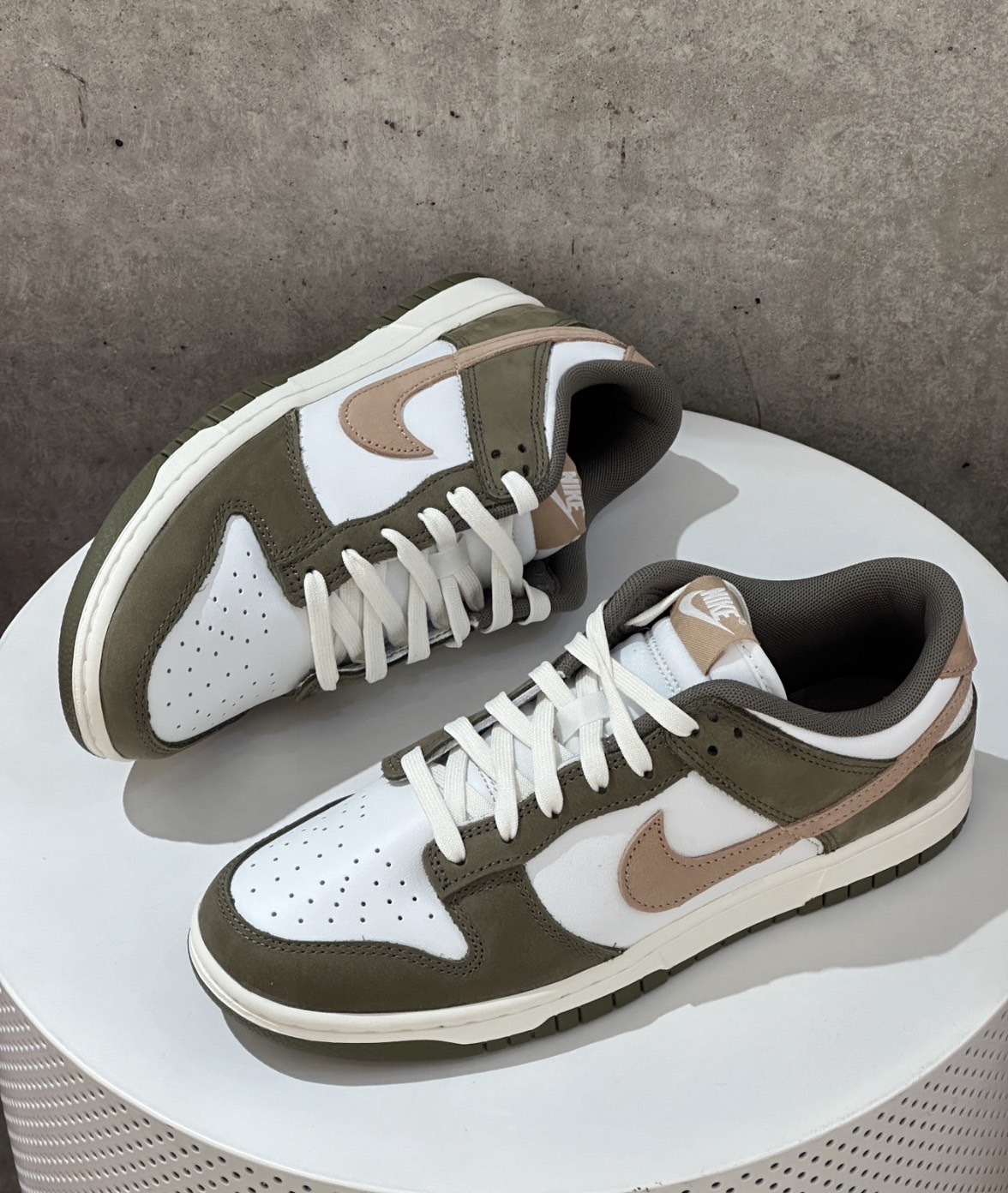 預購 Nike Dunk Low Medium Olive 橄欖綠粉