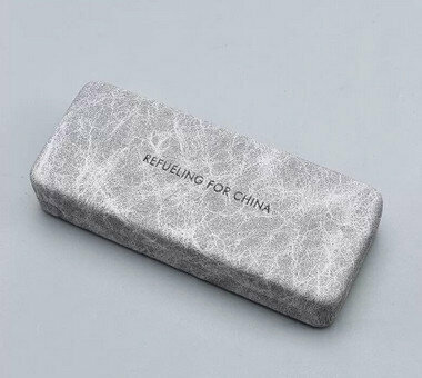 Hot recommended high-end portable anti-pressure glasses case (specification: Wenluan-temperament gray [free glasses cloth])