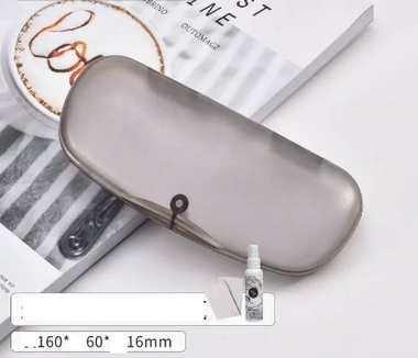 Hot recommended storage glasses case (specifications: transparent black [lens cloth + cleaning fluid included])