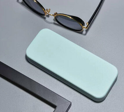 Hot recommended glasses case (specifications: ultra-thin model - light blue [single lens case])