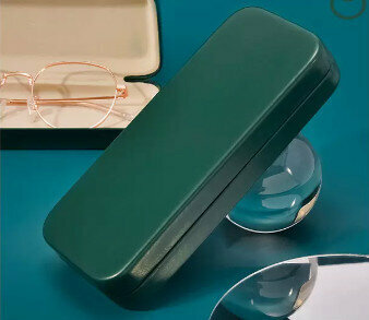 Hot recommended glasses case (specification: grass green)