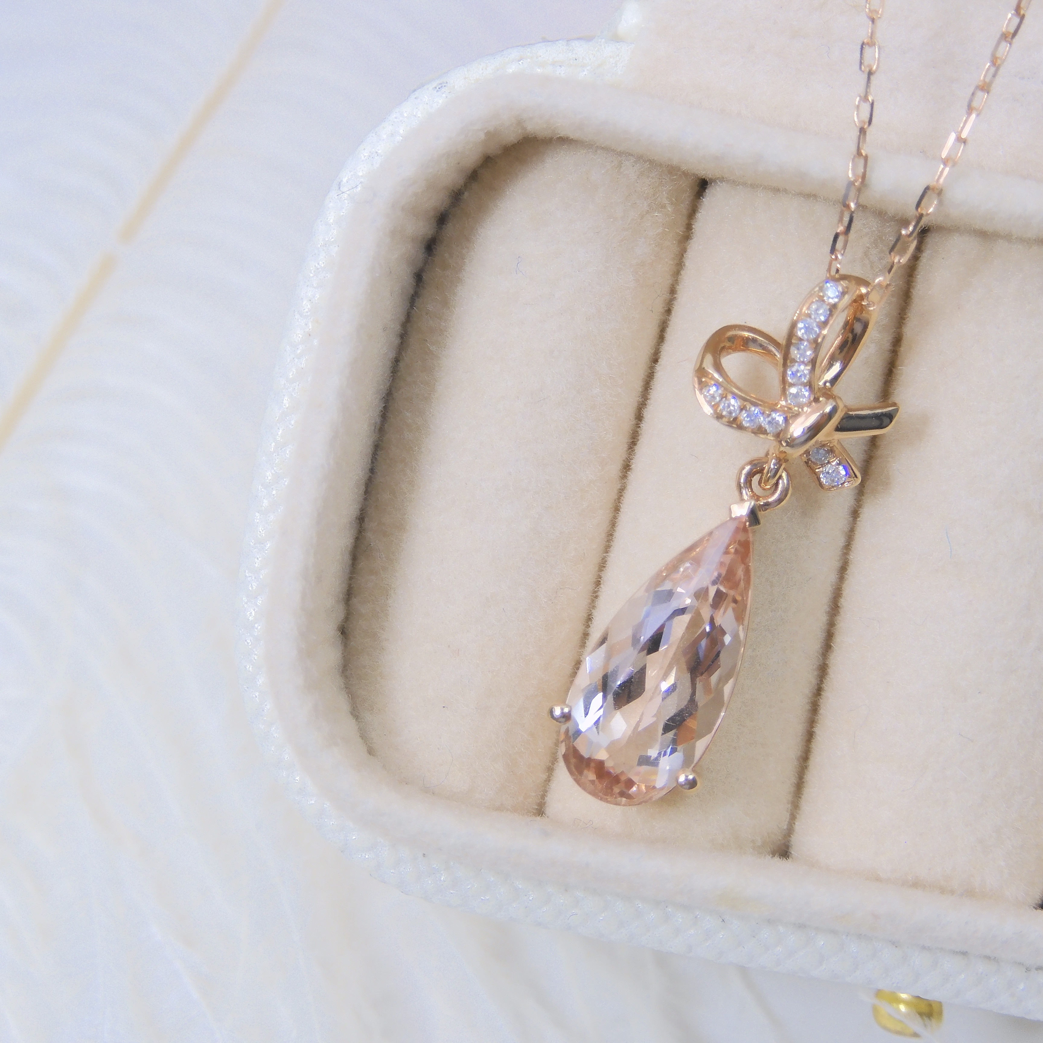 18K金 1.85ct 摩根石吊墜