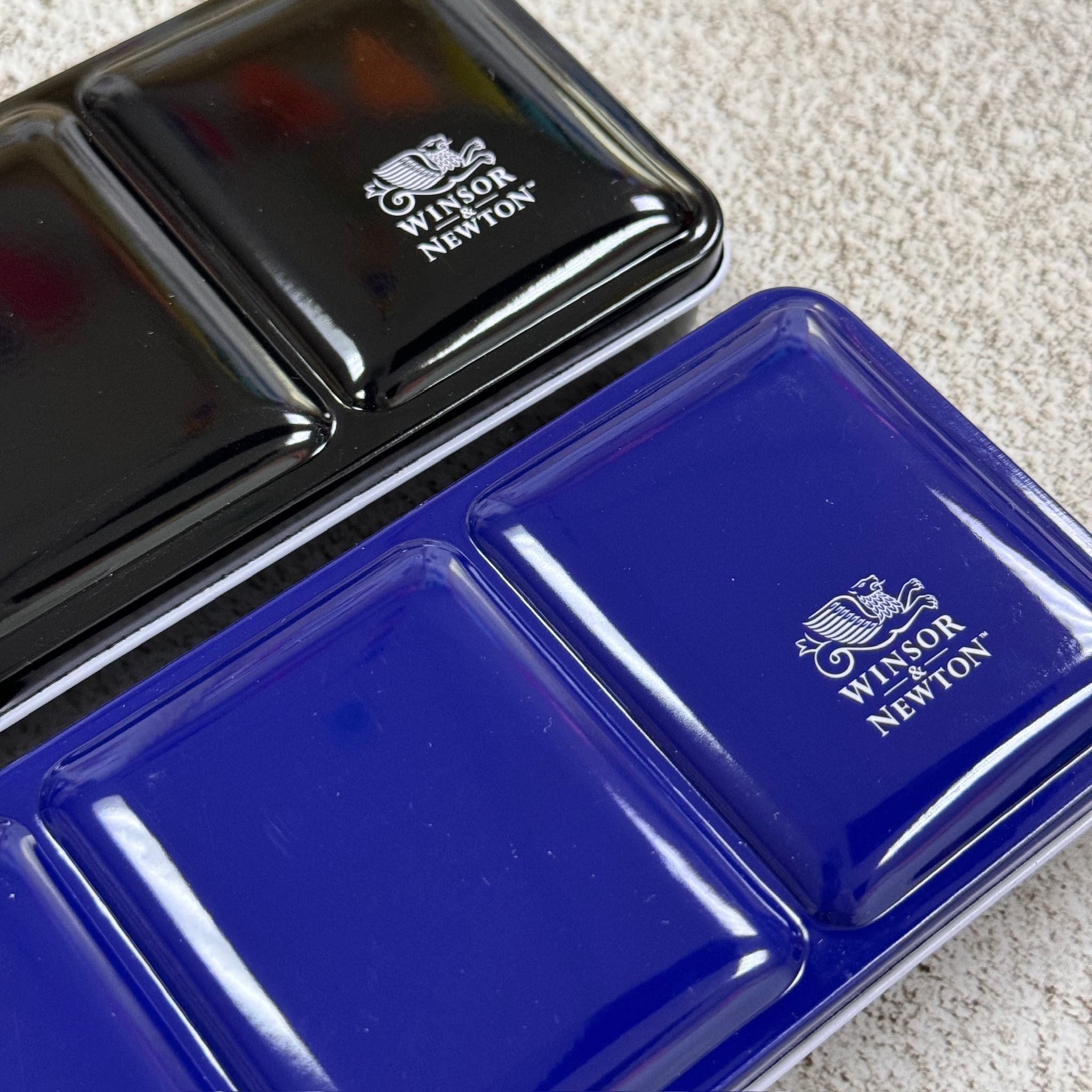 Winsor & Newton 溫莎牛頓 學生級塊狀水彩鐵盒組 12色 24色