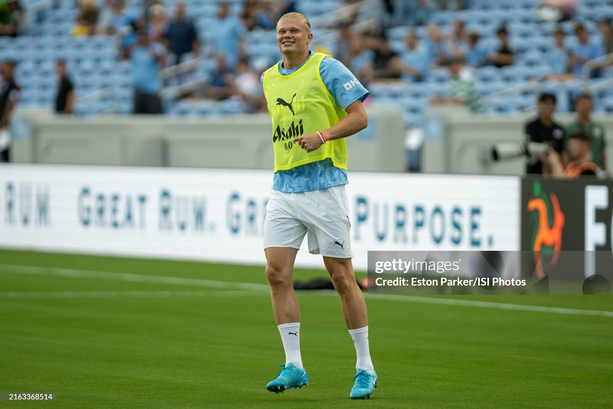 2024 Manchester City Pre Match Shirt with Sponsor