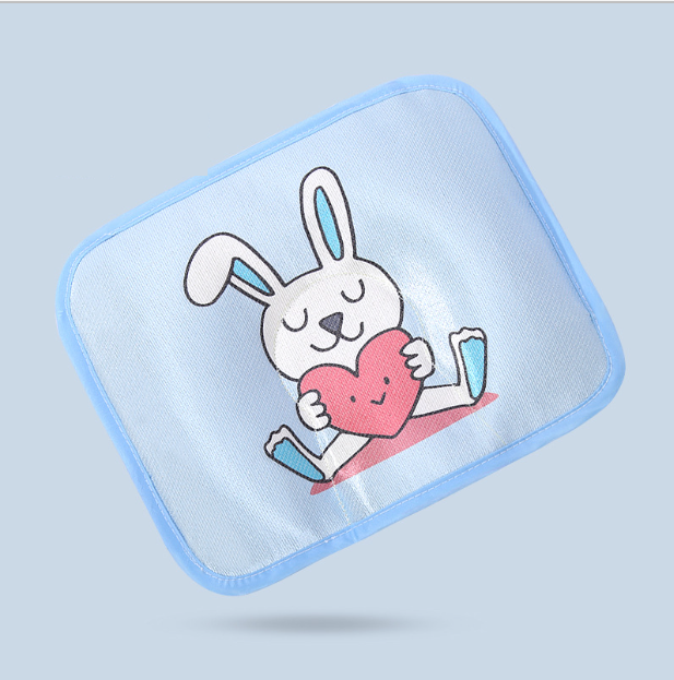 Popular baby pillow buckwheat ice silk shaped, sweat-absorbent and breathable (blue love rabbit without bile core) (size: 28cm*20cm)