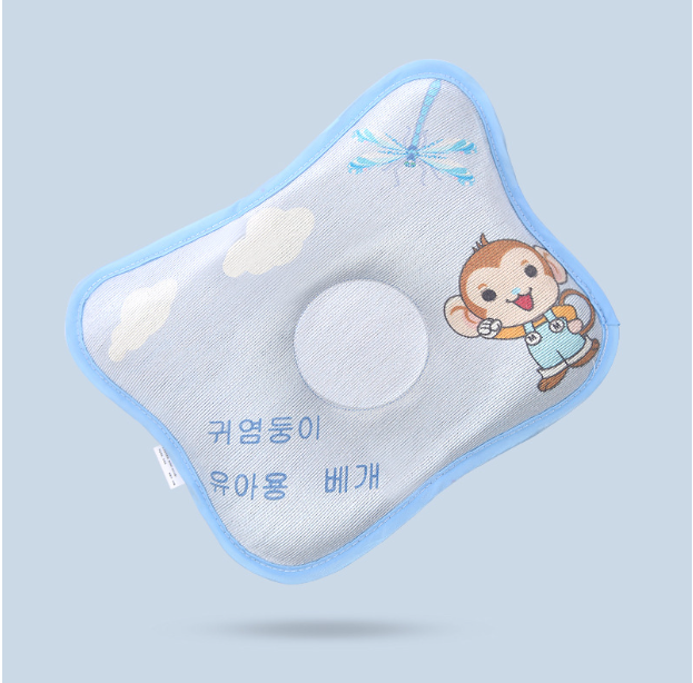 Popular baby pillow buckwheat ice silk shaped, sweat-absorbent and breathable (blue monkey (one-piece)) (size: 28cm*20cm)