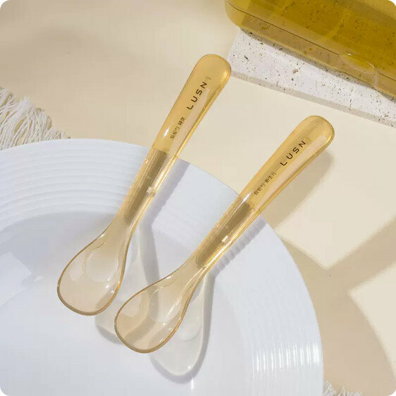 New (pack of 2) baby silicone soft spoon (newborn spoon + complementary feeding spoon + storage box)