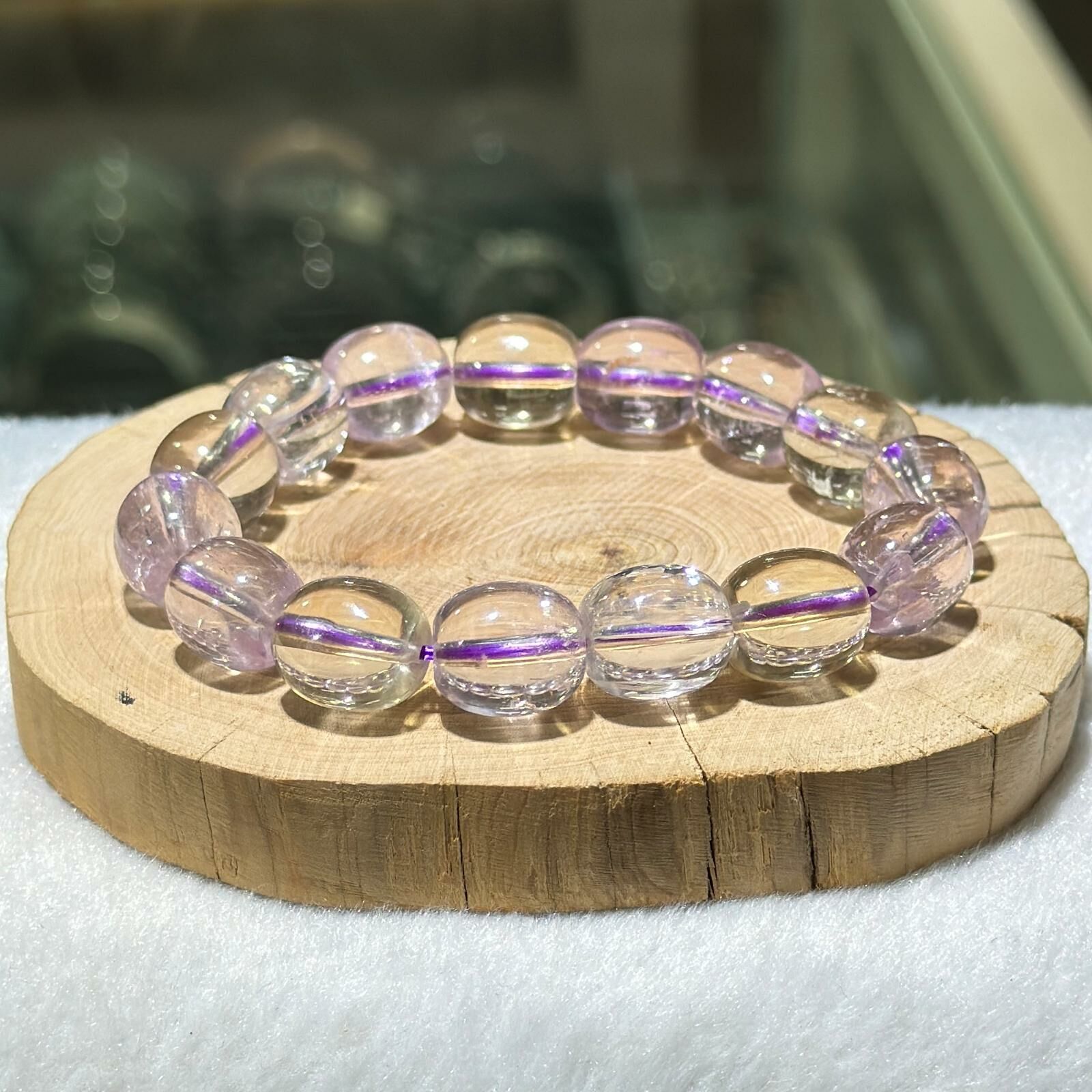 高品冰透✨紫鋰輝手串 12 mm +/-