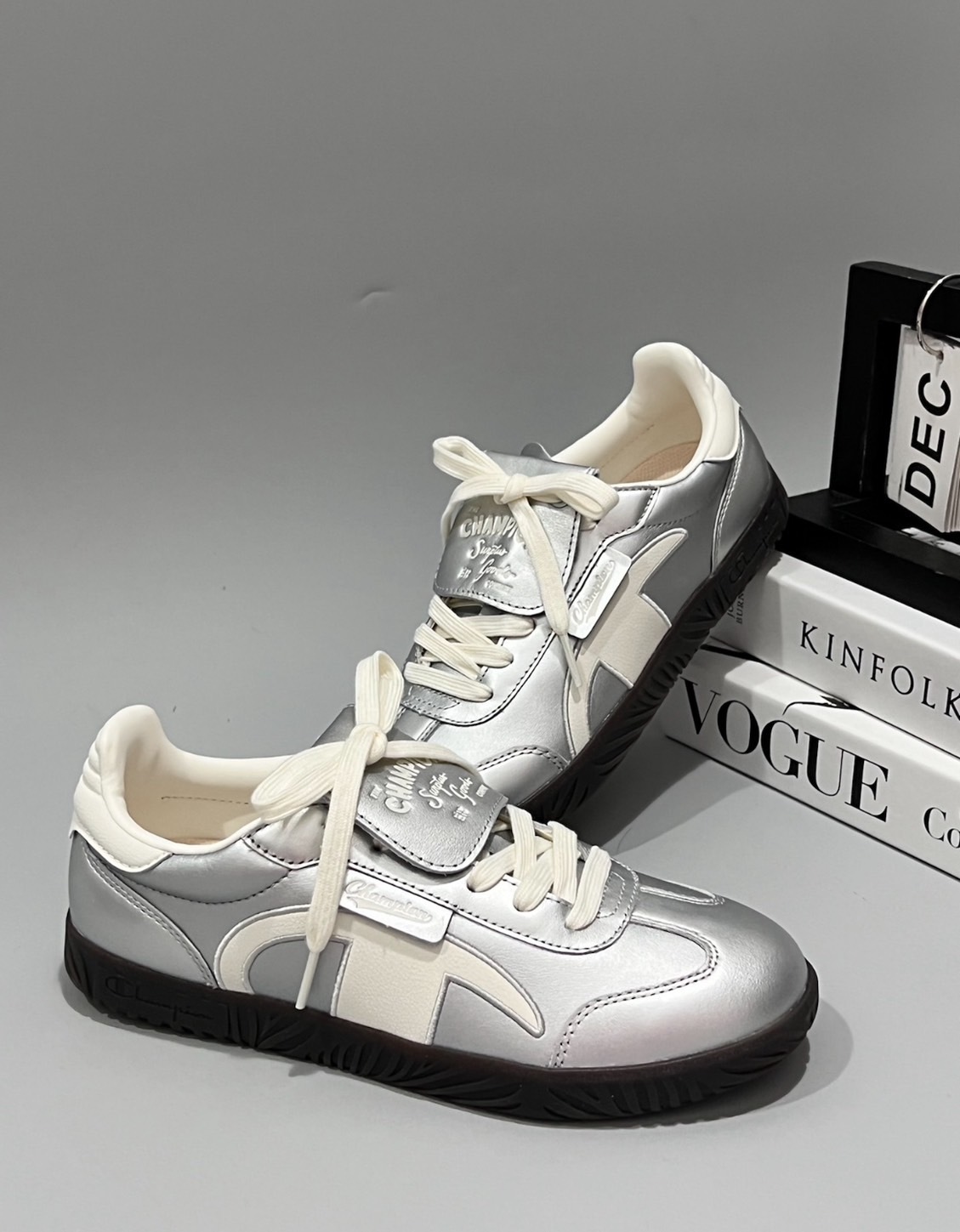 champion essentials champ t-traine 復古 銀色 德訓鞋