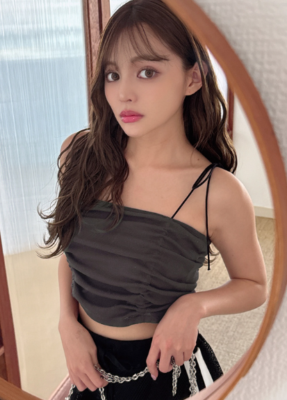 連Pad聚攏短吊帶背心