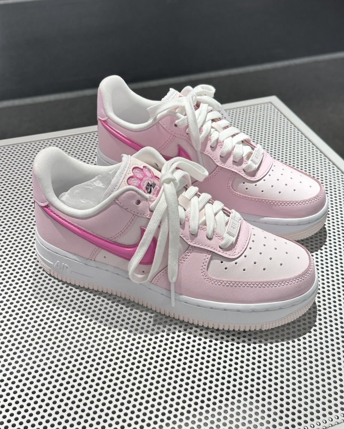 預購 NIKE AIR FORCE LOW 熊掌 粉紅