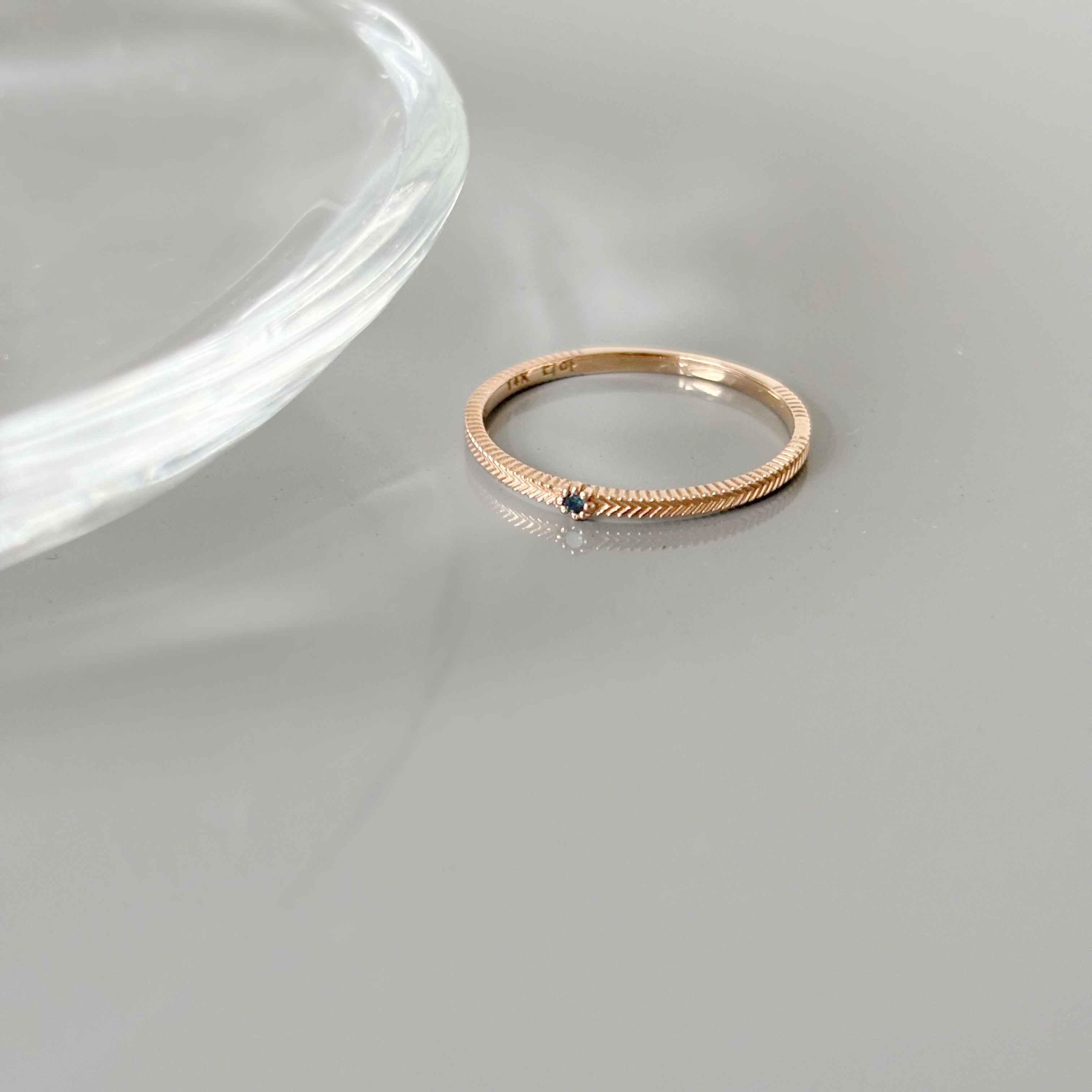 14K Laureatex藍鑽戒指