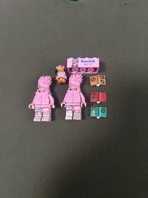 【Howe Brick】卡卡西 (不能寄中國地址) 限量粉紅版