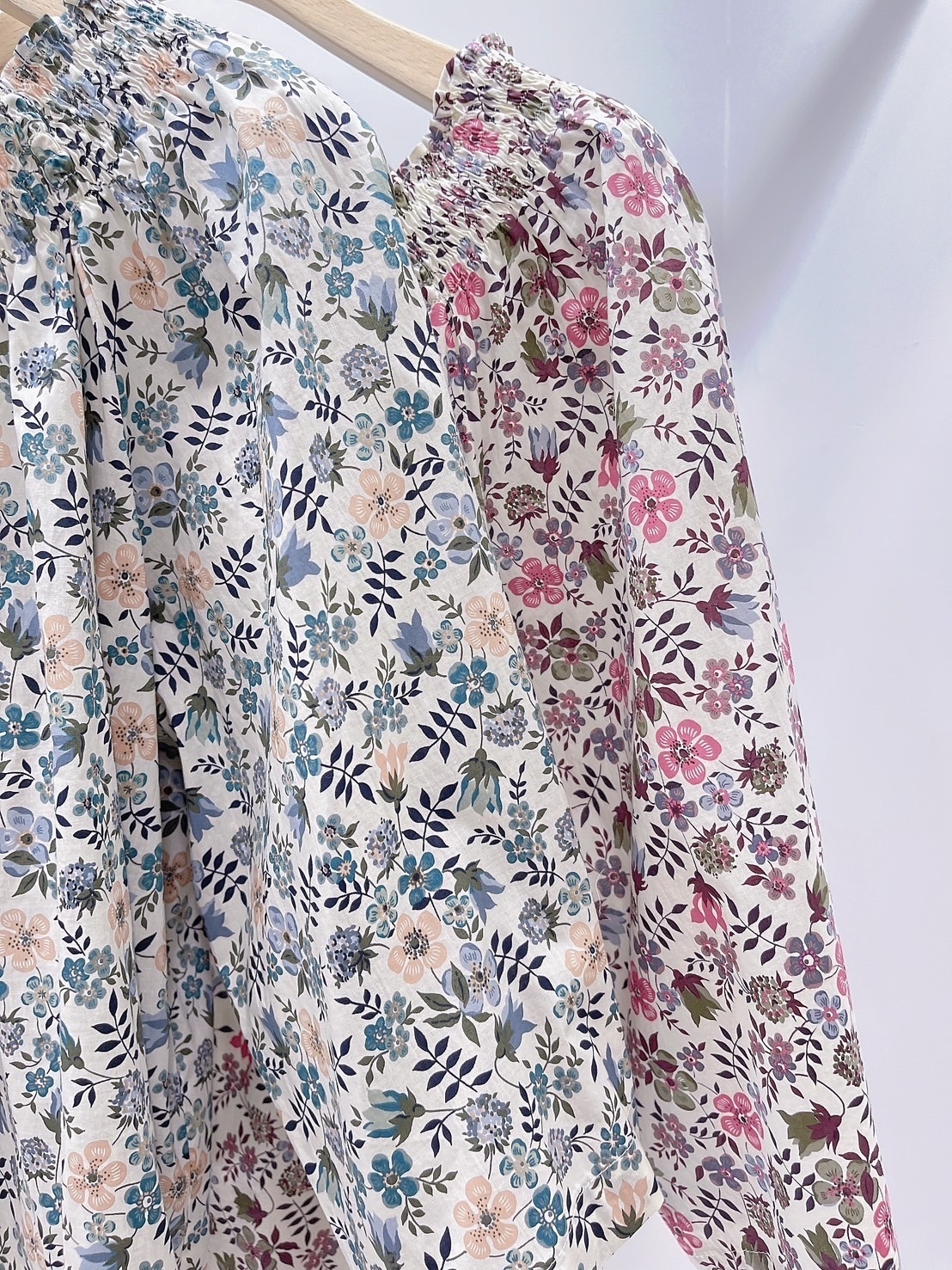 一字領花布上衣