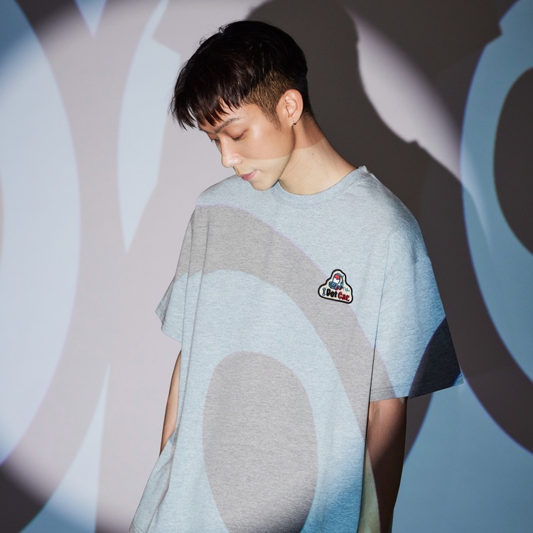 I Dot Car貼布短袖T恤｜灰