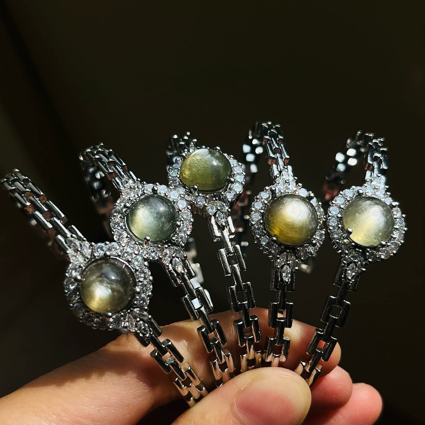 [原石] 綠祖母晶 金屬手環