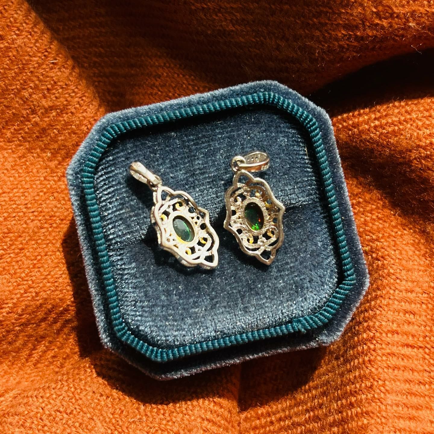 [原石] 衣索比亞黑蛋白石 925銀項鍊吊墜 復古皇家款 附盒子