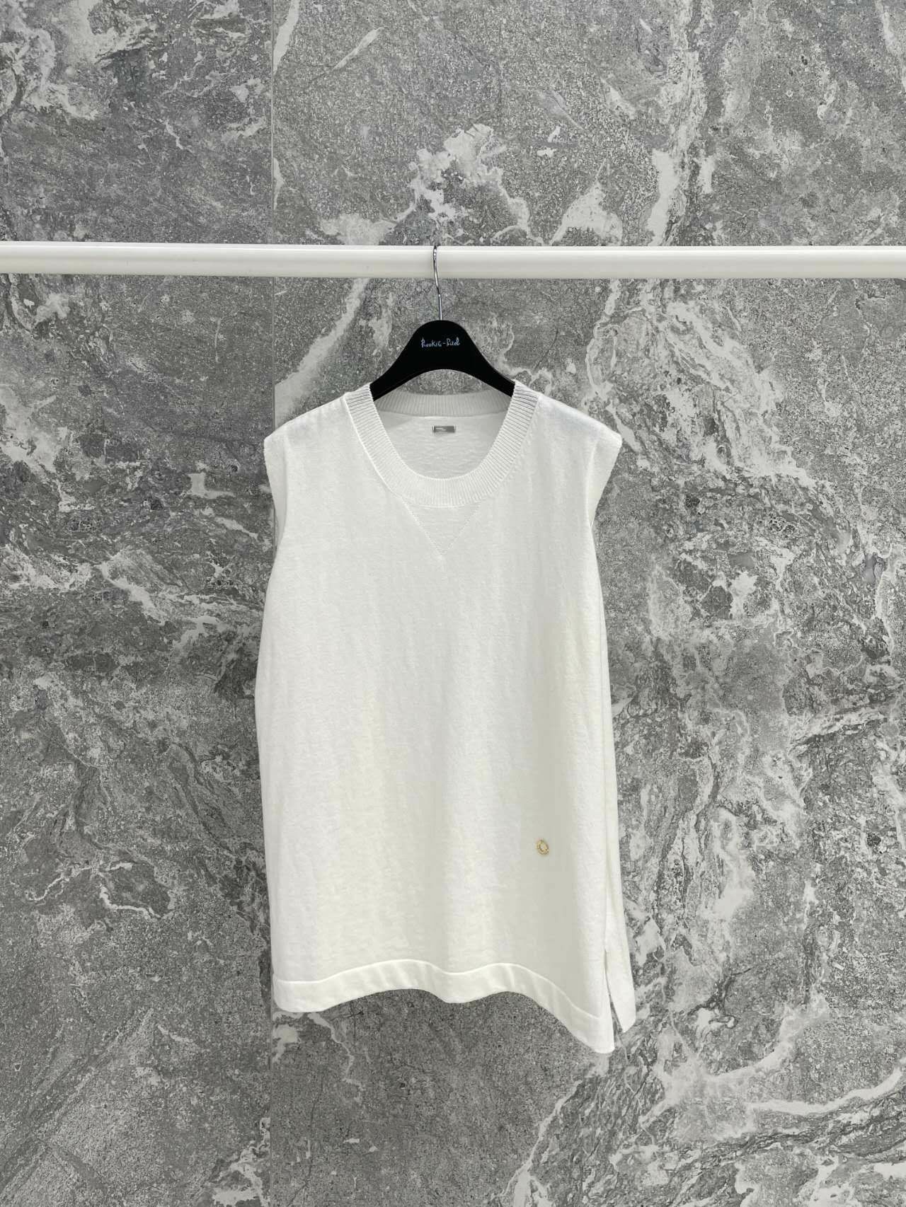 TC195 針織背心上衣