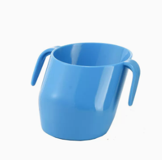 Popular baby learning drinking cup with slant mouth (royal blue) (size: 8.2*6.5*6*8CM) (capacity: 200ML)