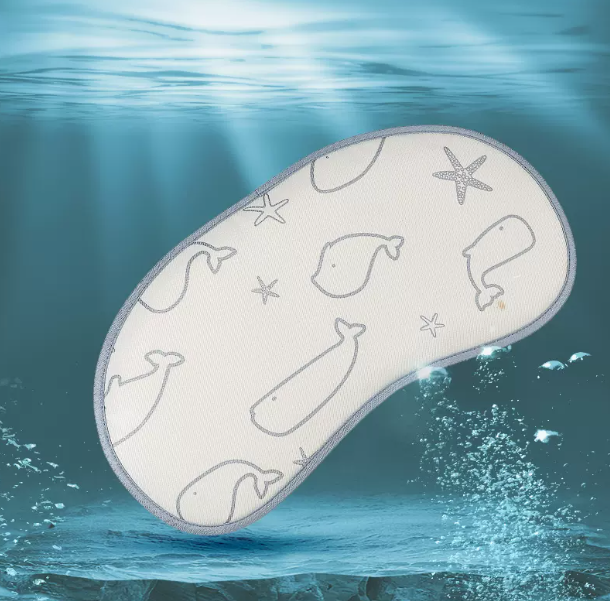 Popular baby ice silk pillow mat pillow (Blue Whale)