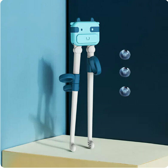 Popular baby training chopsticks (ice lake blue learning chopsticks)