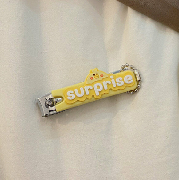熱推家用便攜指甲剪（黃色surprise）