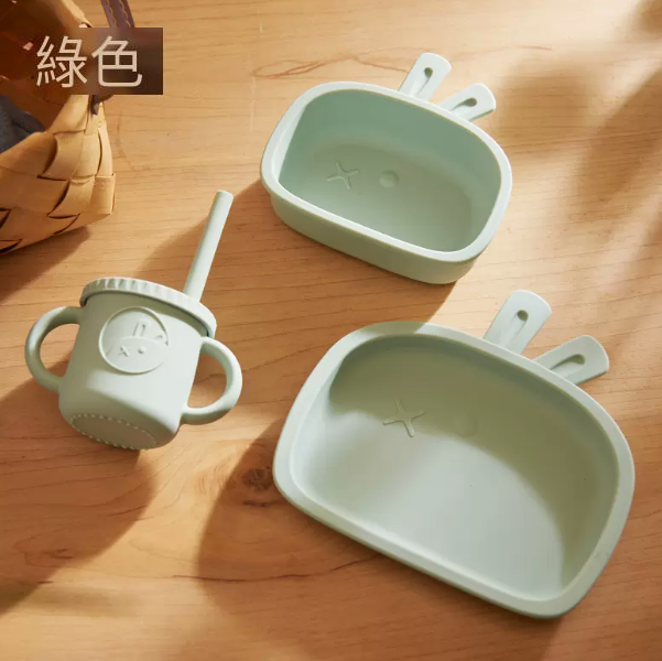 熱推（綠色三件套[餐盤、碗、杯]）兒童矽膠餐盤 嬰兒吸盤碗 寶寶餐具套裝 