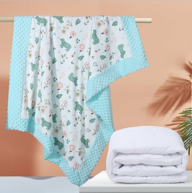 Hotly recommended baby beanie blanket and quilt, thickened to protect baby's sweet dreams (animal paradise + one bladder core (spring and autumn model 1150g) size 110*140)